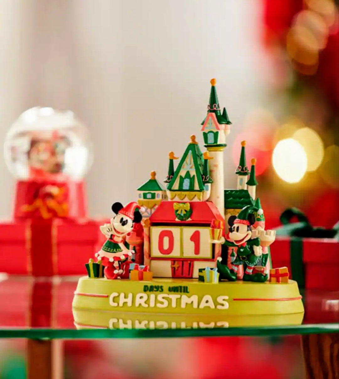 New Disney Parks Mickey Minnie Holiday Castle Countdown Calendar Figure