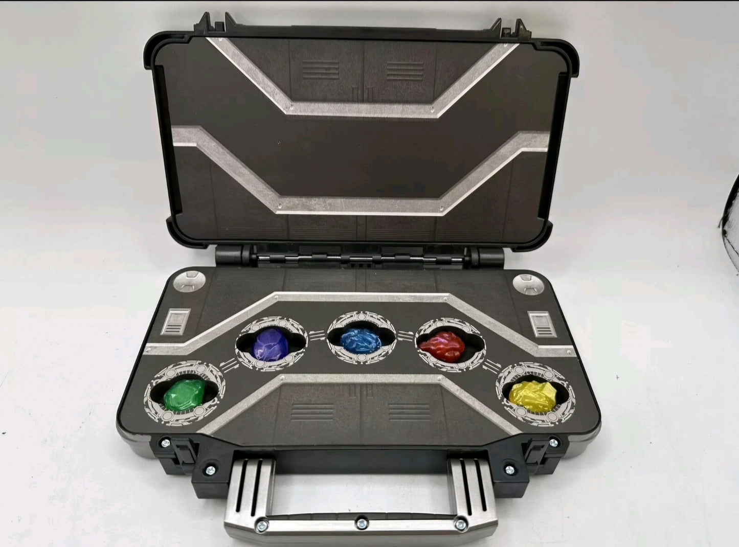 Disney Parks Marvel Epcot Wonders of Xandar Infinity Stone Briefcase RARE